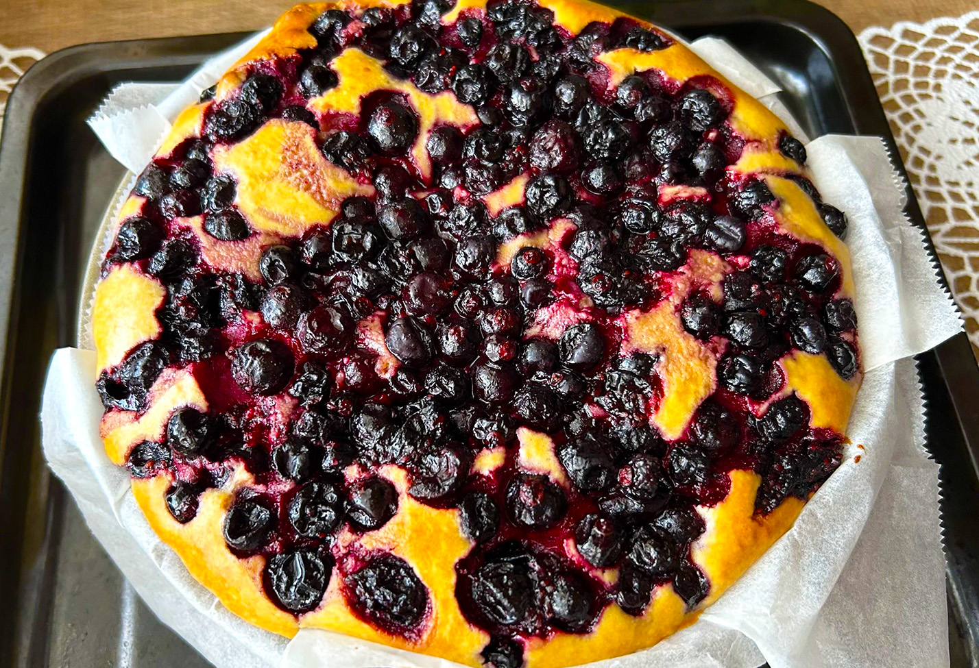 アールグレイ香るブラックカラントチーズケーキ