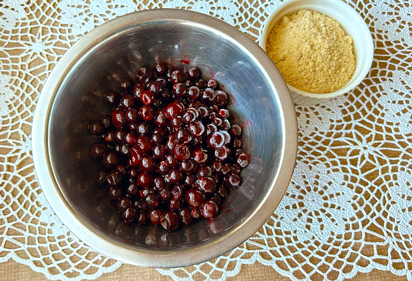 アールグレイ香るブラックカラントチーズケーキ