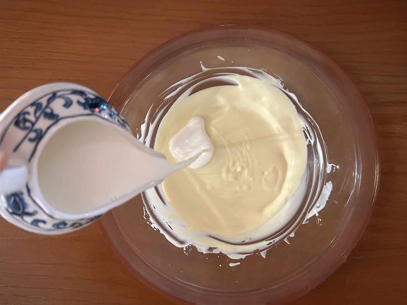 ブラックカラントガナッシュのチョコレート